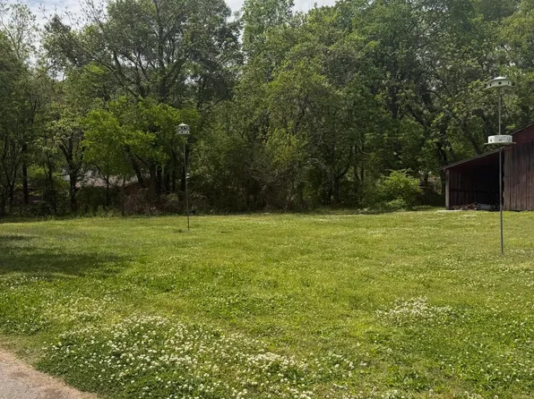 711 2nd St, South Pittsburg, TN 37380