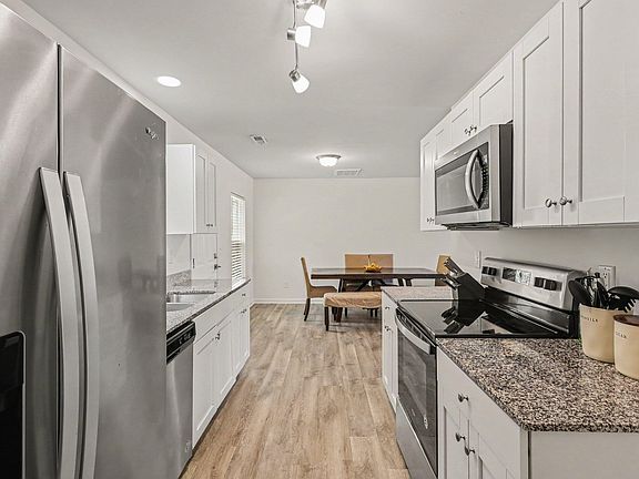5th image of 1524 Tamarino Dr