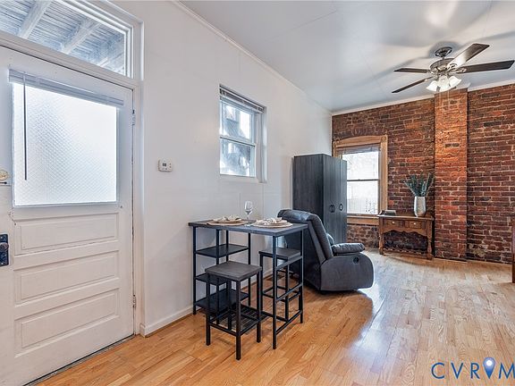 3rd image of 1622 Grove Ave APT 1B