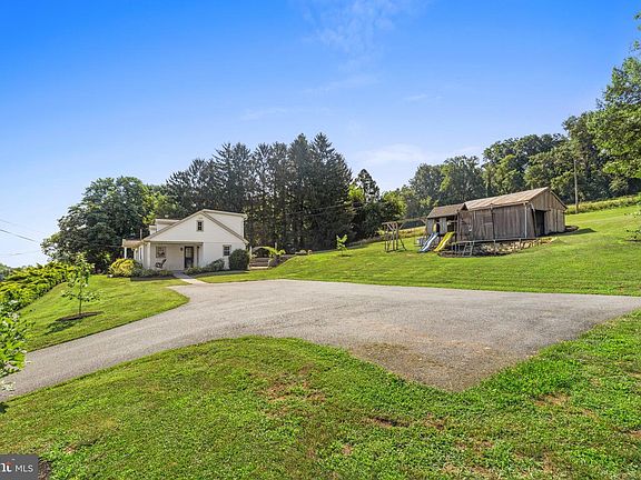 5th image of 1104 Indian Marker Rd