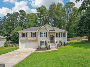 282 Oakleigh Ln, Dallas, GA 30132