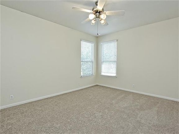 4th image of 2400 Allred Dr APT B