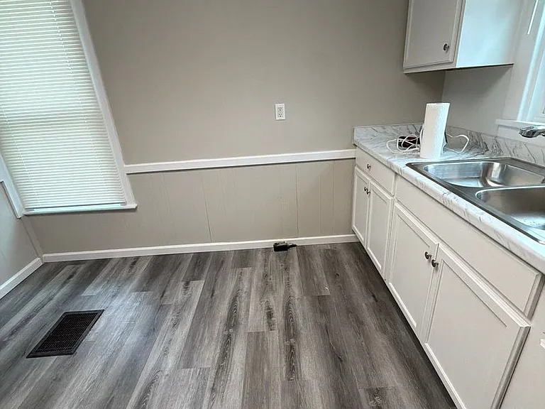 Parkview — Photo 10
