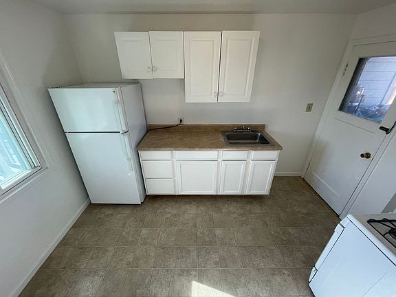 3rd image of 736-740 6th Ave #740-C