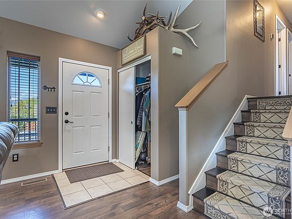 4th image of 2395 Prairie Drive