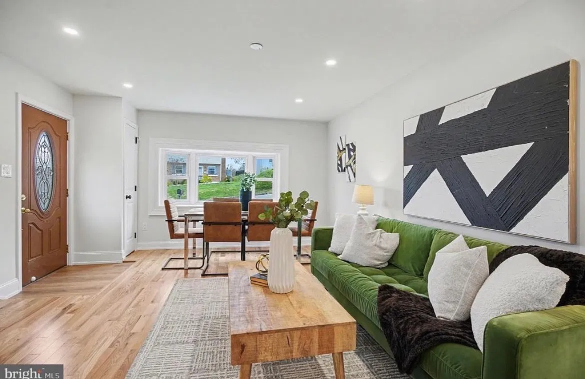 3 bed, 1450 sqft, $4,300 — Photo 4