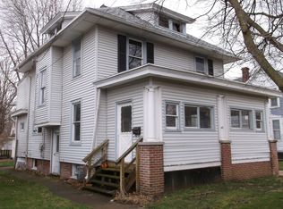 423 S Chestnut St, Princeton, IL 61356