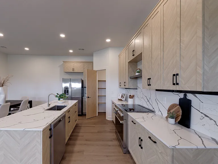 2336 N Stonecress St — Photo 9