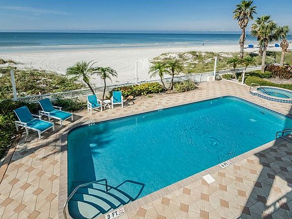 3rd image of 19340 Gulf Blvd APT 201