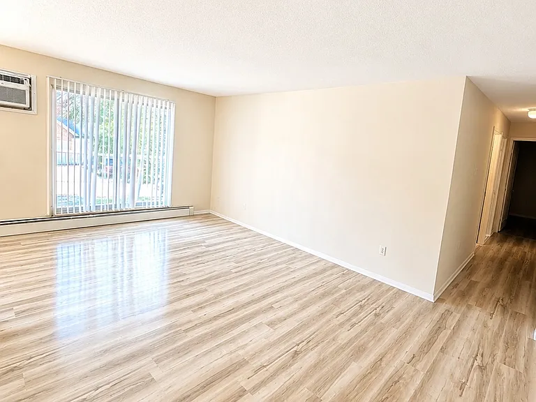 2651 Moundsview Dr #306 — Photo 11