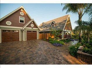 1622 Laurel Rd, Oceanside, CA 92054