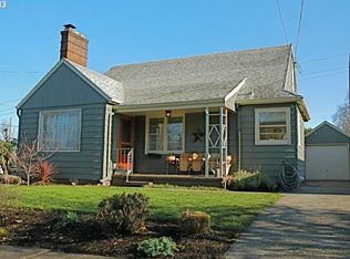 7054 N Moore Ave, Portland, OR 97217