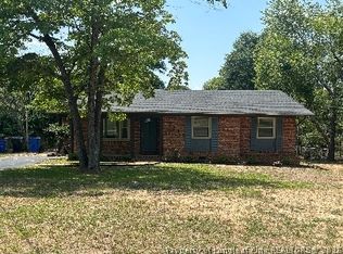 283 Channing Dr, Fayetteville, NC 28303