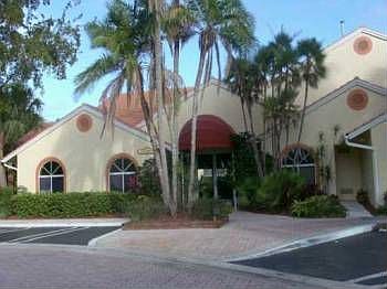 1st image of 1115 Coral Club Dr #1115