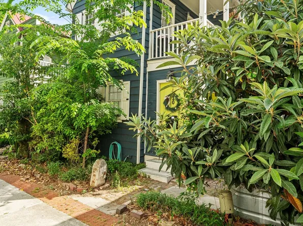 10 Porters Ct, Charleston, SC 29403