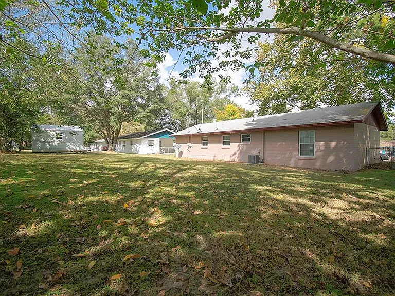 27108 Simona Ave — Photo 2