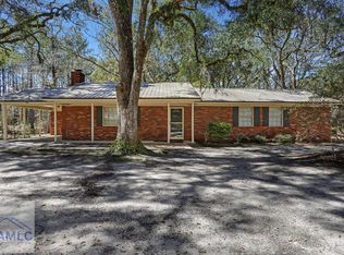 64 Retirement Cir, Hinesville, GA 31313