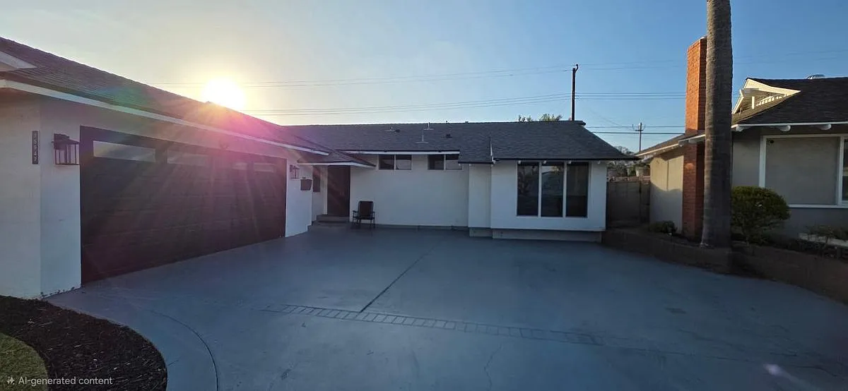 3 bed, 2.0 bath, 1716 sqft, $4,300 — Photo 2