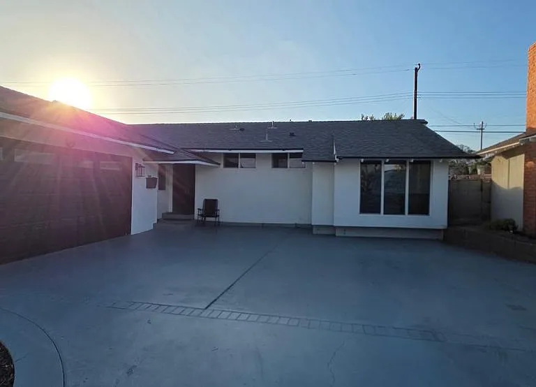 15947 Amber Valley Dr #SINGLE FAMILY HOME — Photo 2