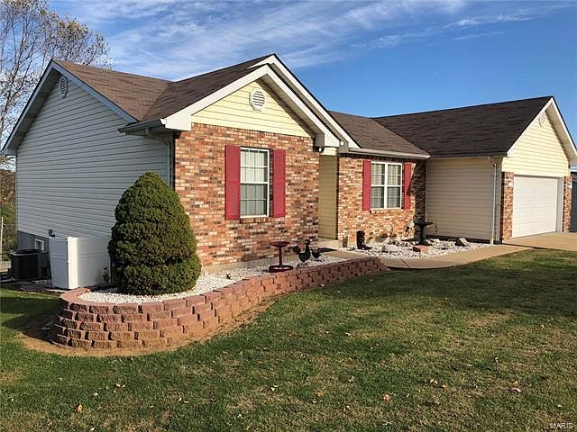 1st image of 1166 Riverwoods Dr
