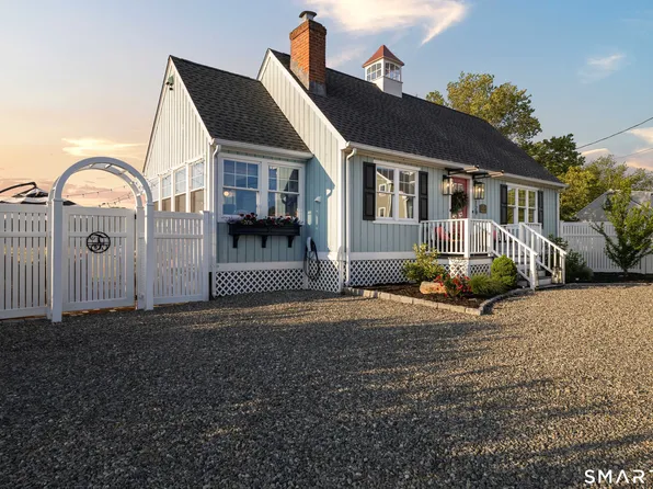 129 Nehantic Trail, Old Saybrook, CT 06475