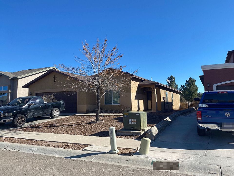 1st image of 2912 Pino Triste Dr