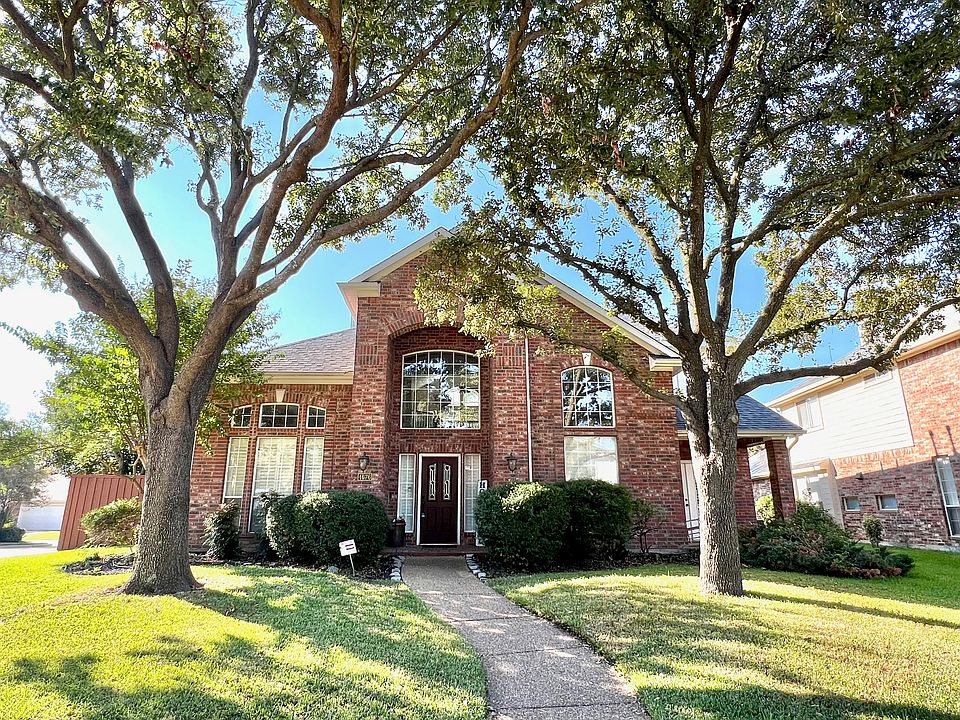 1st image of 4676 Spencer Dr