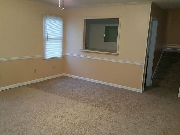 Family Room / Wetbar