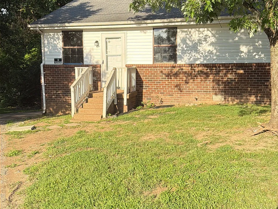 3351 White Pine Dr