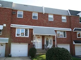 3335 Morning Glory Rd, Philadelphia, PA 19154