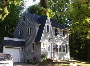 946 Petrie Ave, Muskegon, MI