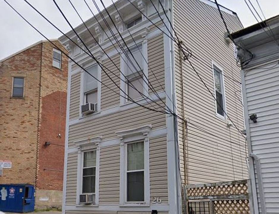 1st image of 26 W Hollister St