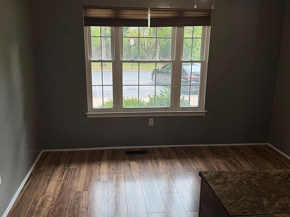 3rd image of 8458 Snowden Oaks Pl