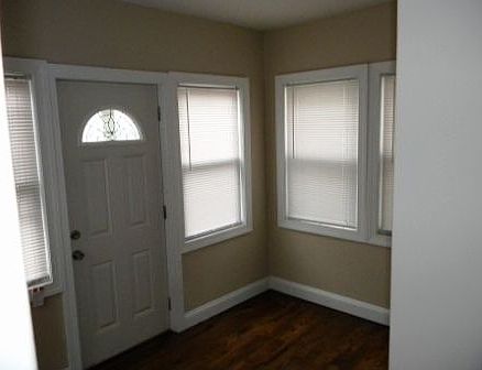 4th image of 18619 122nd Ave
