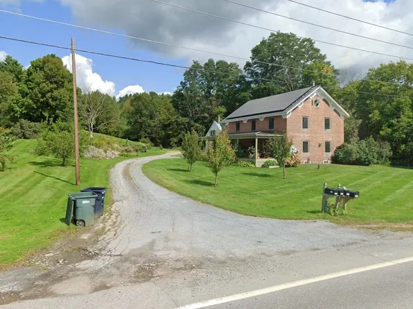 1147 East Main Street, Richmond, VT 05477