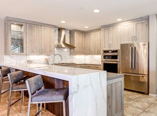 2 Willow Way, Lake Forest, CA 92630