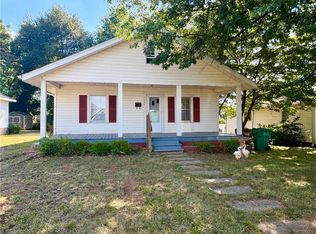1604 Walker Pl, High Point, NC 27260