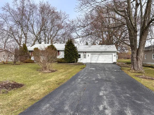 2241 Town Line Rd, Alden, NY 14004