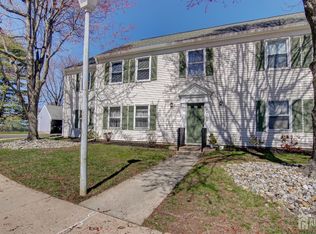 636 Yale Way #O, Monroe Township, NJ 08831