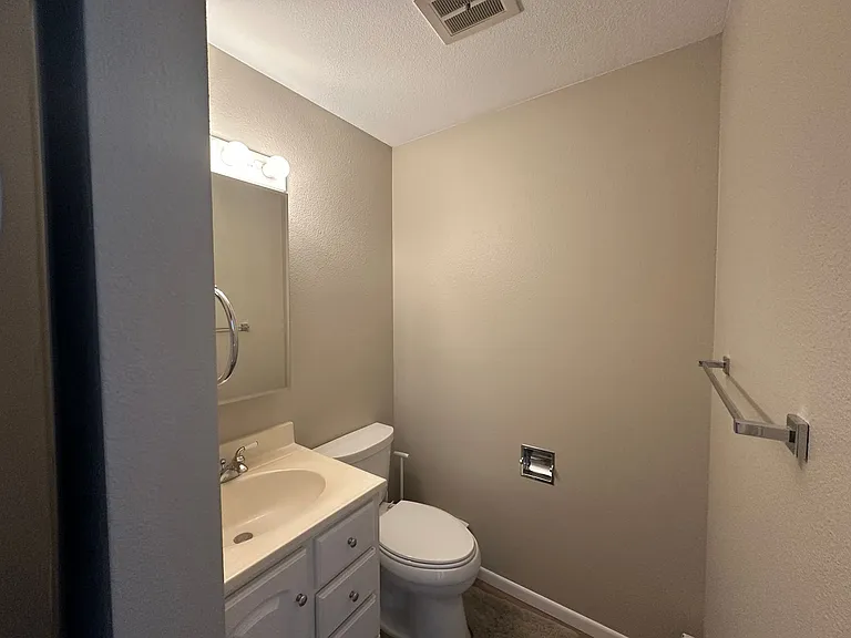4038 Mayne Ln #13 — Photo 15