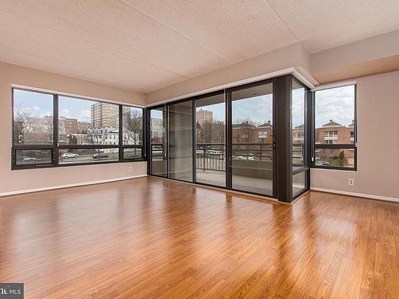 2nd image of 1100 Lovering Ave APT 214