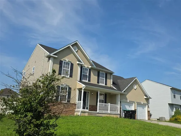 10 Tupelo Ln, Sicklerville, NJ 08081