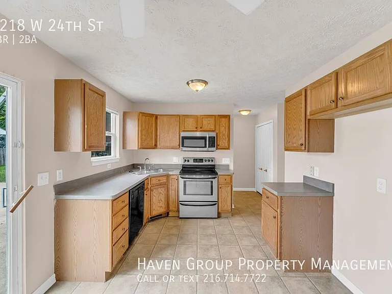1218 W 24th St — Photo 7