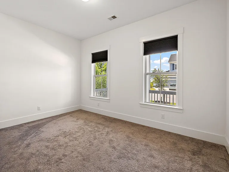 3573 Crosstrees Ln — Photo 12
