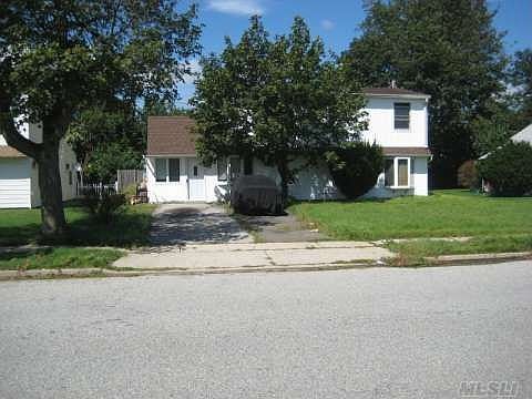 3rd image of 55 Grey Ln