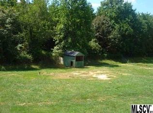 1925 Stratford Dr, Conover, NC 28613