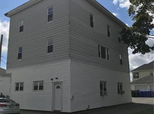 130 Bellevue Ave #2, Pawtucket, RI 02861