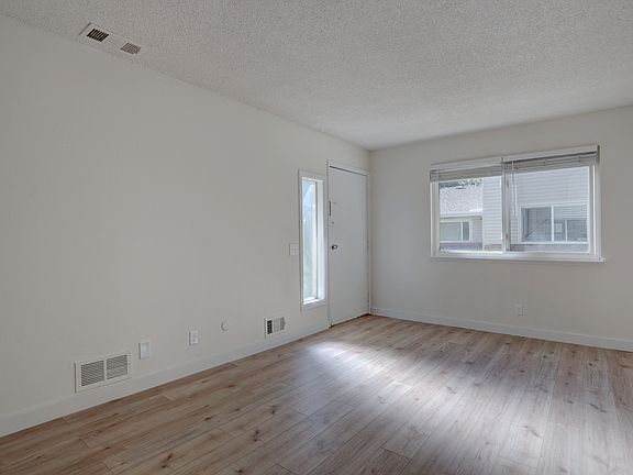 5th image of 9005 E Lehigh Ave APT 19