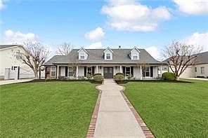 2nd image of 116 Primrose Dr