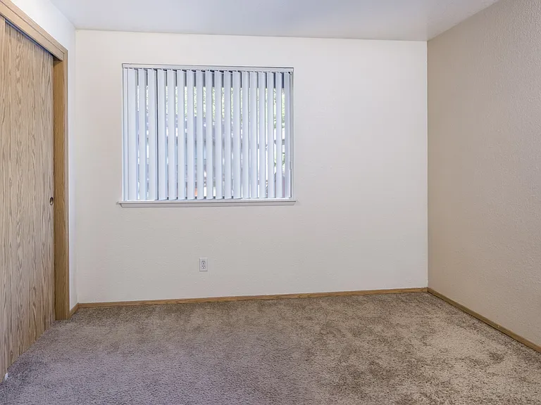 Forest Ridge Apartments — Photo 37